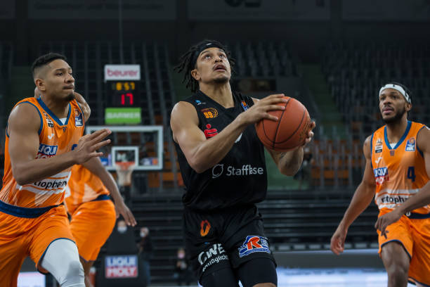 此次活动中 此次活动中