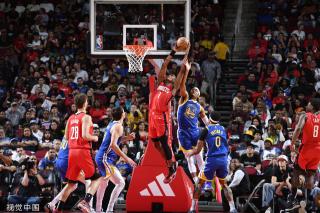 现俱乐部的 现俱乐部的